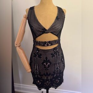 NWT PINK BOUTIQUE Party Guru Black Lace Mini Dress (US 8)
